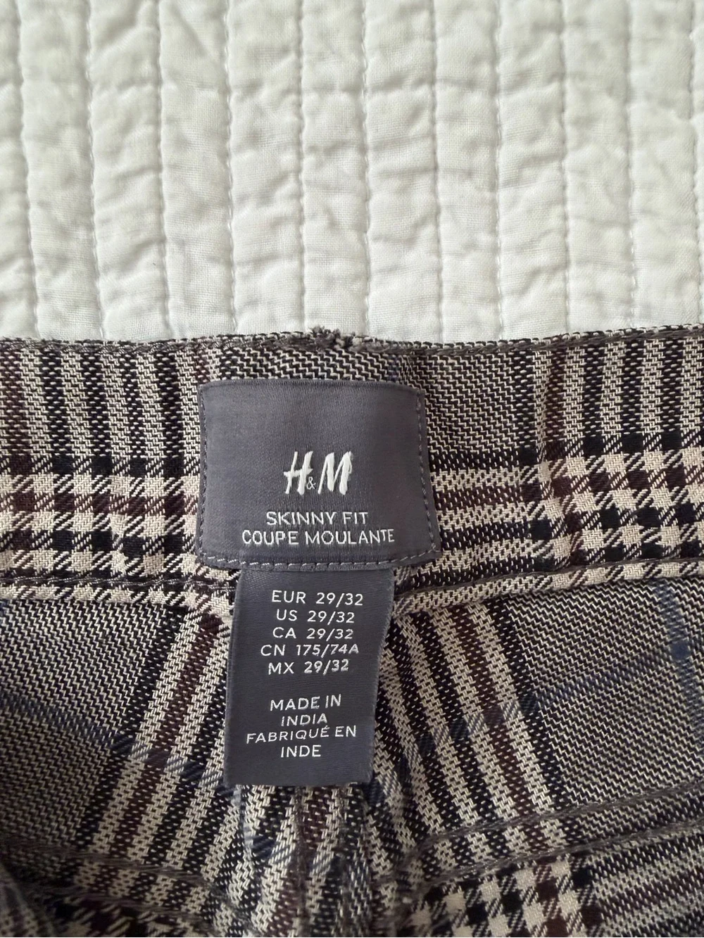H&M Men's Gray/Brown Plaid Pants